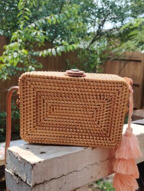 Woven Rattan Crossbody Bag in Natural Brown with Peach Tassel